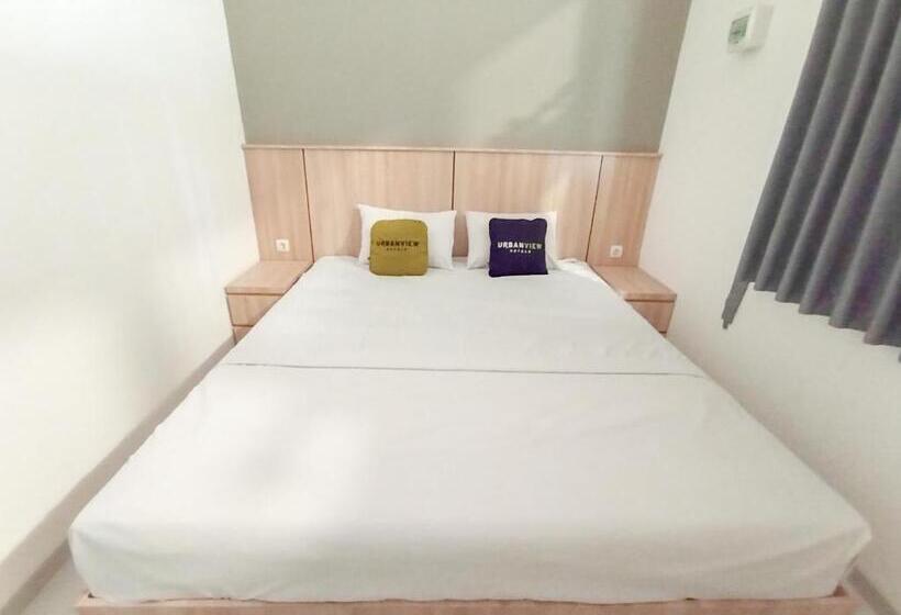 Номер Superior, Urbanview Hotel Subali Purwokerto