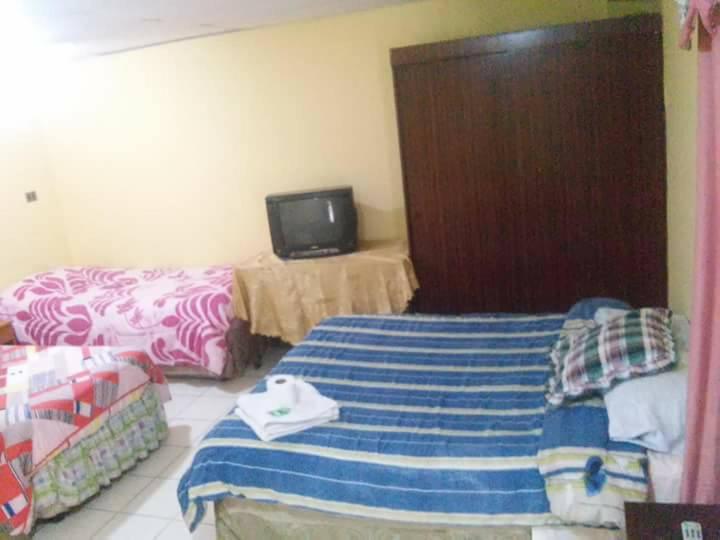 经济型家庭间, Hostal Rozal Spa Hospicio