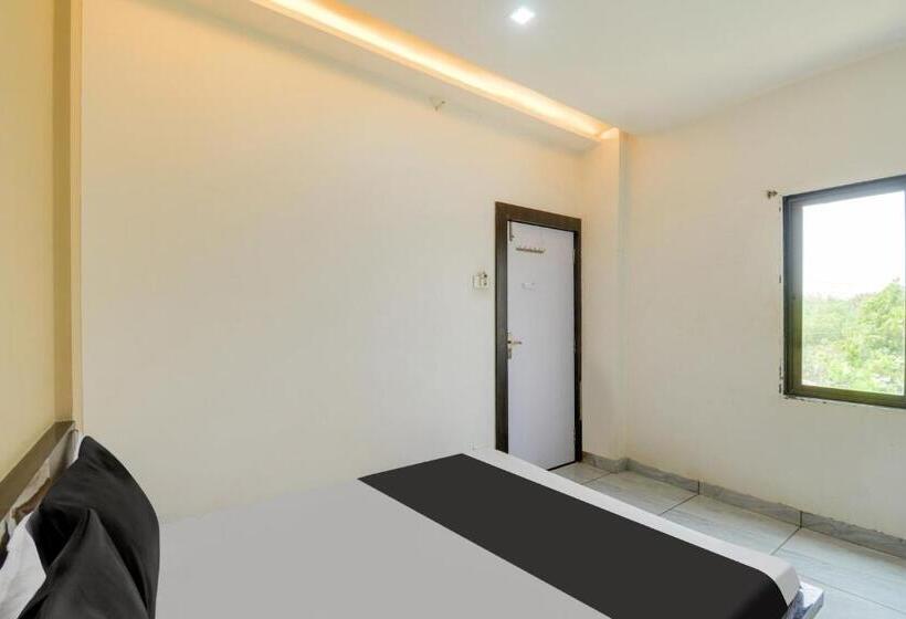 三人经典房间, Oyo Hotel Jai Shree Shyam