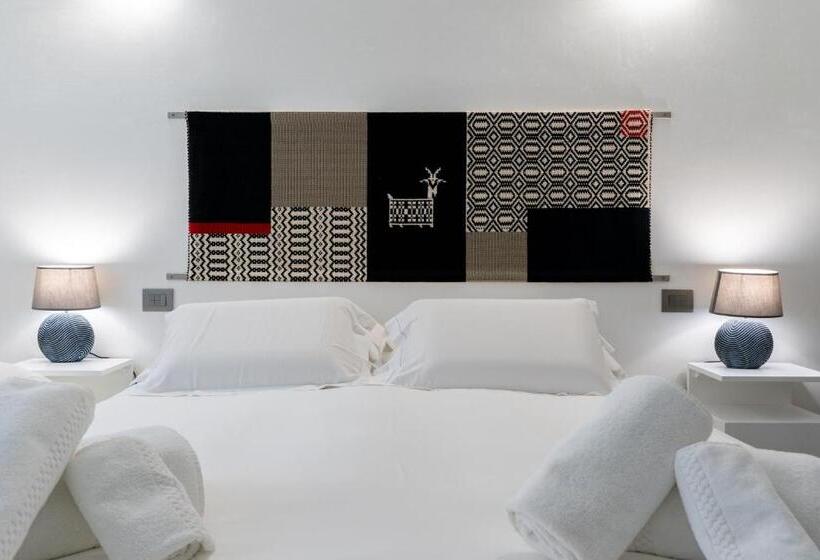 Номер Deluxe, Barighouse