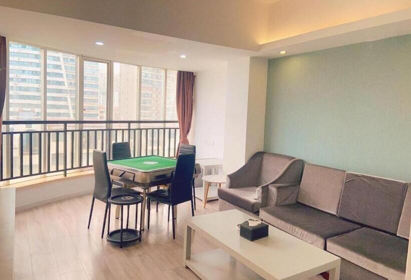 Люкс Повышенной Комфортности, Poltton International Apartment City Center Wanda Plaza Branch
