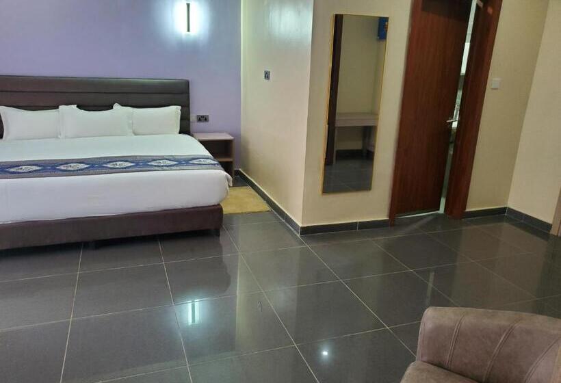 Семейный Номер, Lagoon Beach Hotel,keta,ghana