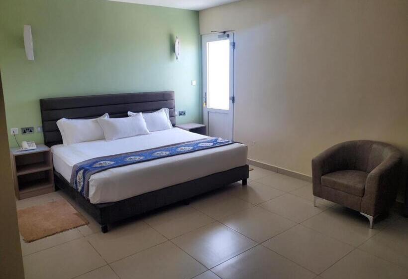 Номер Deluxe Вид на Море, Lagoon Beach Hotel,keta,ghana