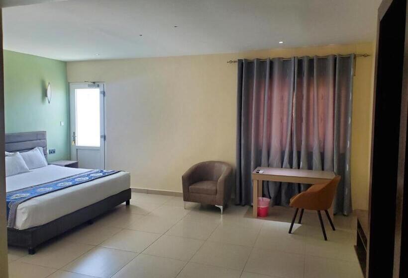 豪华海景房, Lagoon Beach Hotel,keta,ghana