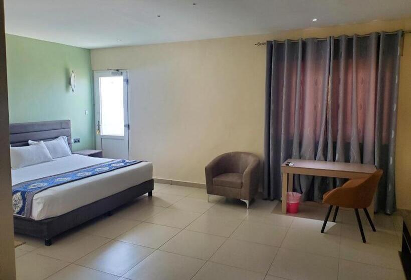 Номер Deluxe Вид на Море, Lagoon Beach Hotel,keta,ghana