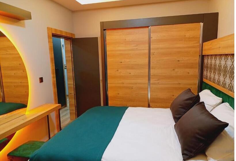 Люкс, Dinamik Otel Sarıkamış