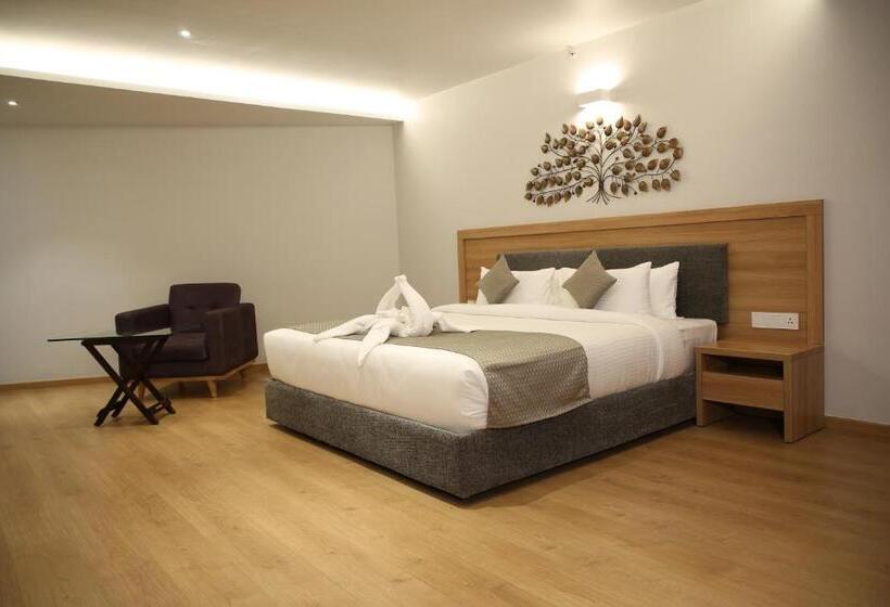 Номер Executive, Native Inn By Heda Hospitality