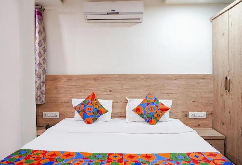 Номер Deluxe, Fabhotel Ashirwad Regency