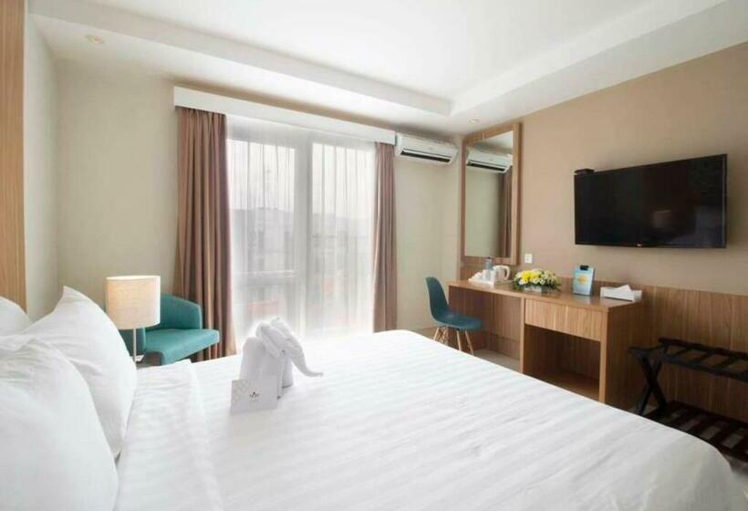 Номер Superior Вид на Море, Astara Hotel Balikpapan