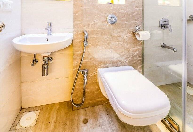 Номер Deluxe, Fabhotel Hyson International Midc