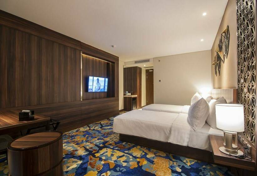 اتاق لوکس, Grand Soll Marina