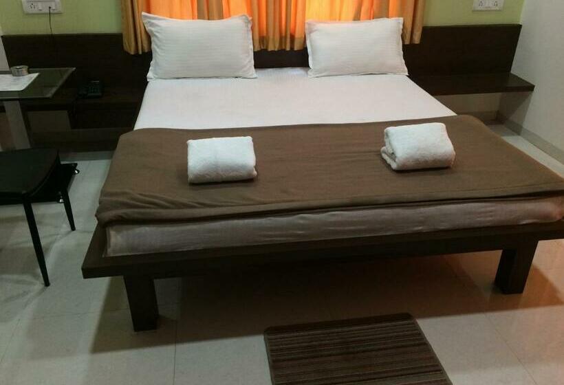 Номер Deluxe, Shivas Inn