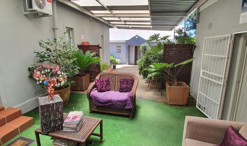 Номер Стандарт, Acacia Westdene B&b