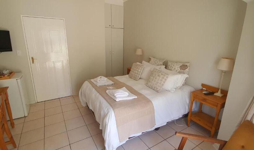 Номер Стандарт Вид на Сад, Acacia Westdene B&b