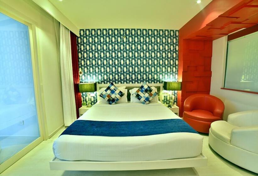 سوییت اجرایی, Hash Six Hotels