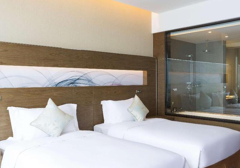 Номер Superior, Novotel Rizhao Suning
