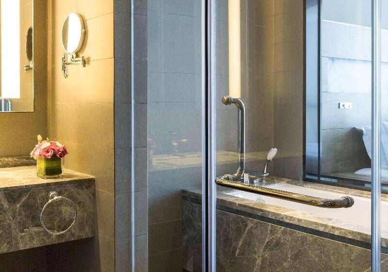 Номер Executive, Novotel Rizhao Suning