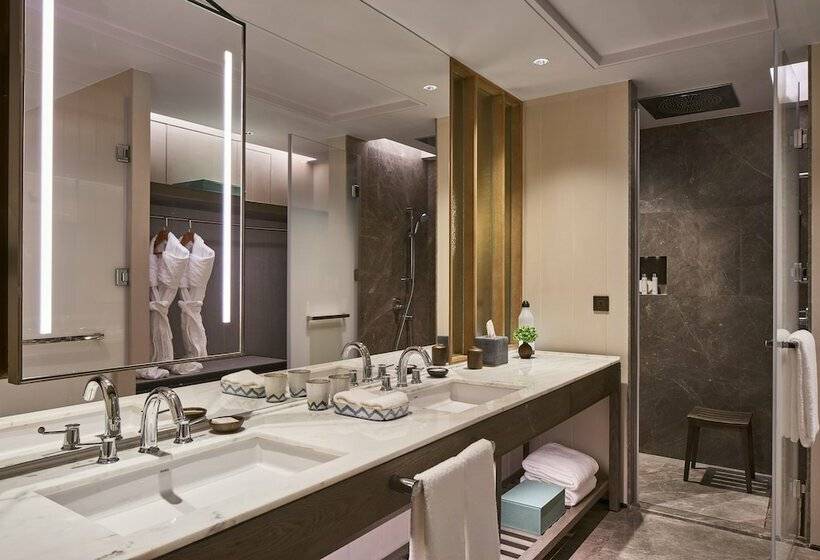 Люкс Вид на Море, Rosewood Sanya