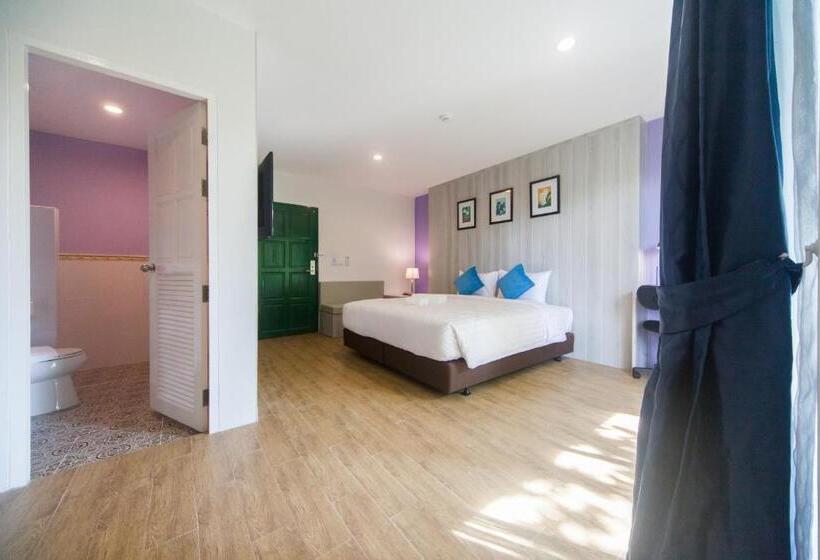 Номер Deluxe Кровать Кинг, Anchan Laguna Hotel โรงแรมอัญชันลากูน่า