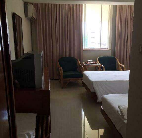 غرفة ديلوكس, Paradorn Inn