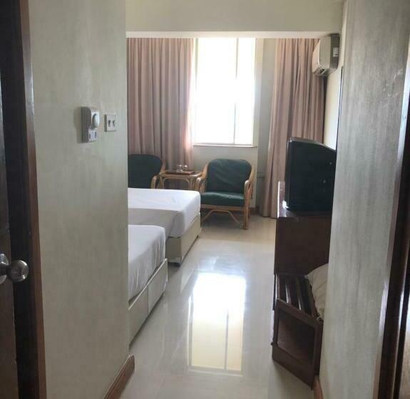 Номер Deluxe, Paradorn Inn