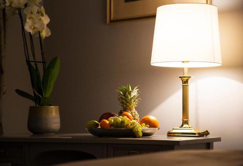Полулюкс, Romantik Hotel Zur Glocke