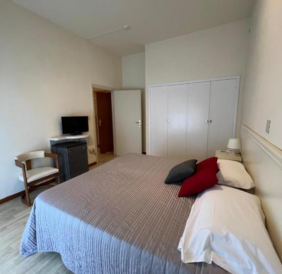 四人标准间, G&d Hotel Deanna Golf