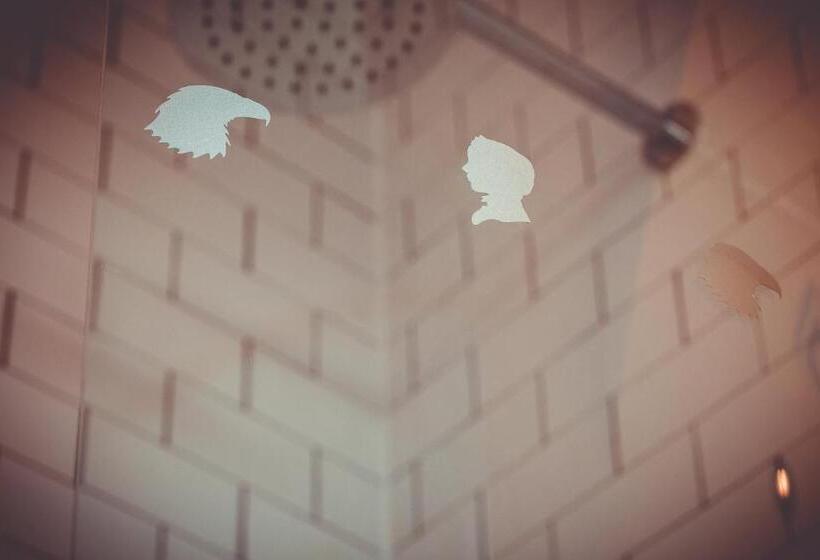 标准间, Eagle And Child, Ramsbottom