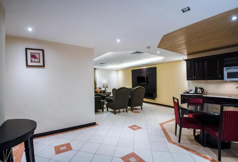 2 Schlafzimmer Apartment, Eastward