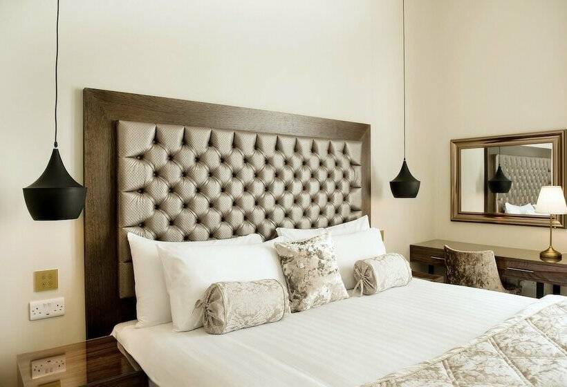Классический Номер, The Lansbury Heritage A Sunday Hotel   Canary Wharf