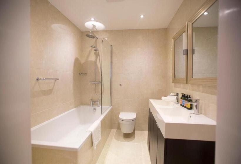 Студия Стандарт, The Lansbury Heritage A Sunday Hotel   Canary Wharf