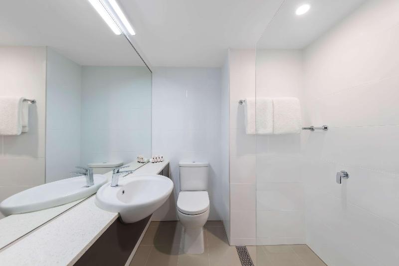 스탠다드 트리플 룸, Travelodge Hotel Sydney Airport