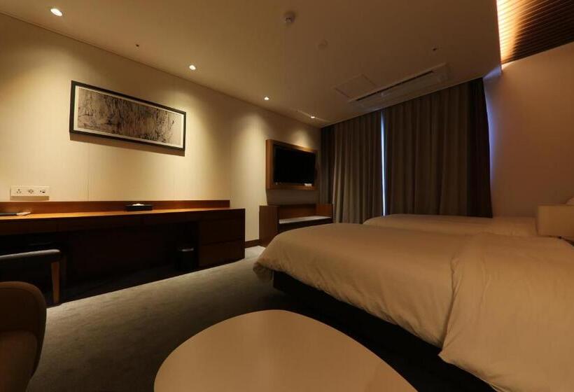 Номер Deluxe, Osong H  Sejong City