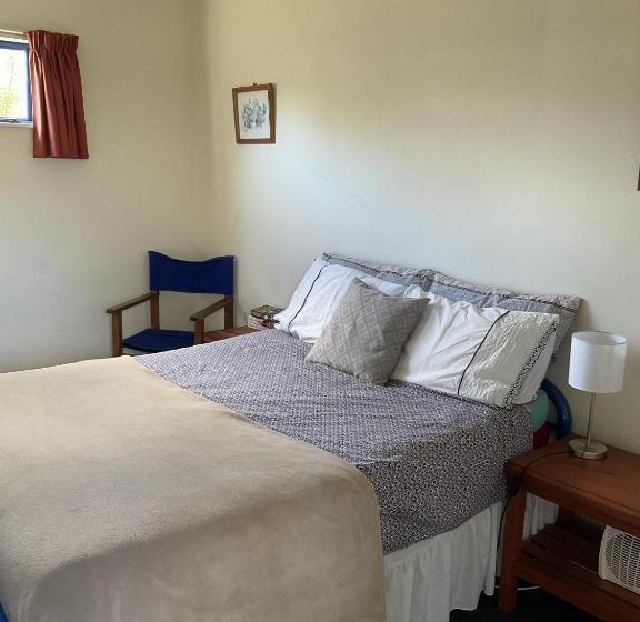 Номер Стандарт, Tongariro River Retreat
