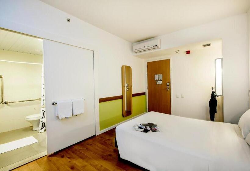 适合残疾人使用的标准间, Ibis Budget Porto Alegre  Supereconomico