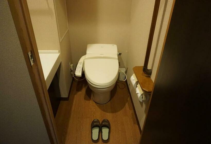 Номер Стандарт, Yokohama Minato Mirai Manyo Club