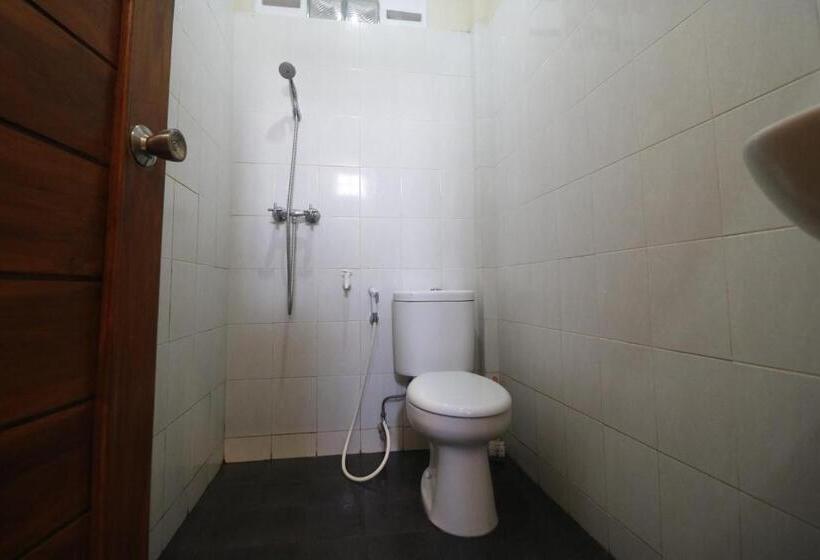 Номер Стандарт, Reddoorz Plus @ Jalan Parangtritis 2