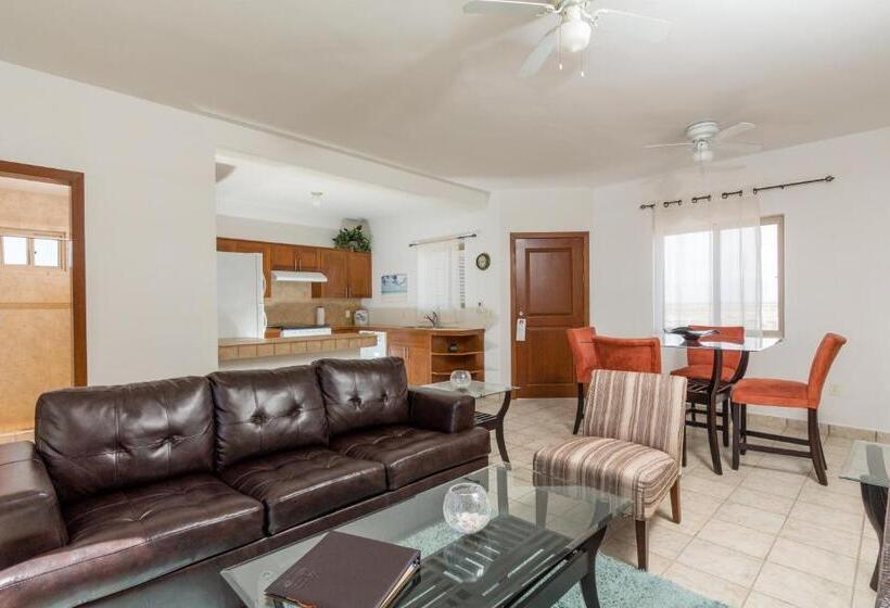 דירת חדר, Laguna Shores Resort