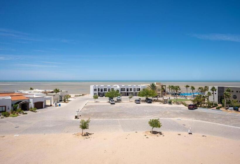 דירת פנטהאוז 1 חדרי שינה, Laguna Shores Resort