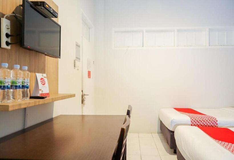 Superior Suite, OYO 1111 Pasar Baru Inn