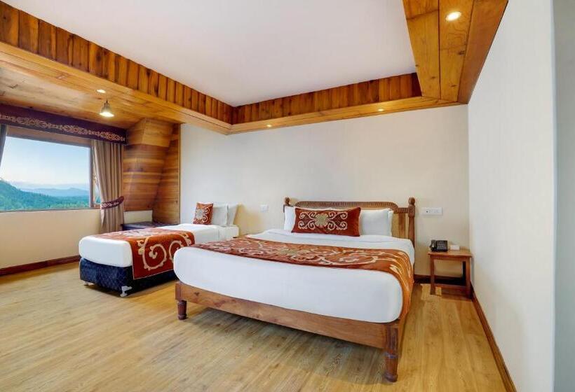 Трехместный Номер Премиум, Summit Hermon Hotel & Spa