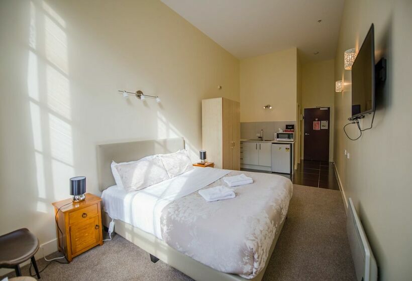 디럭스 룸, Grand Central Serviced Apartments