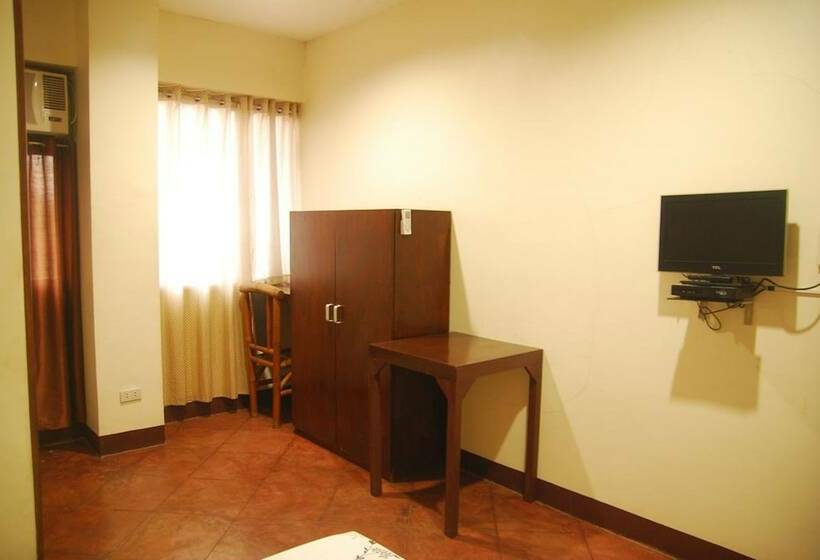패밀리 룸, Centro Mactan Suites