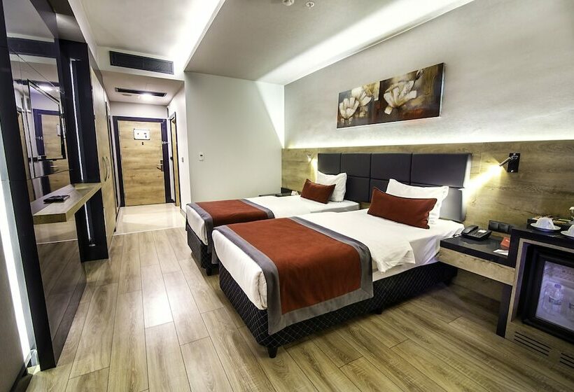 Номер Стандарт, Ramada Encore Gebze