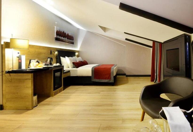 Стандартный Номер Кровать Кинг, Ramada Encore Gebze