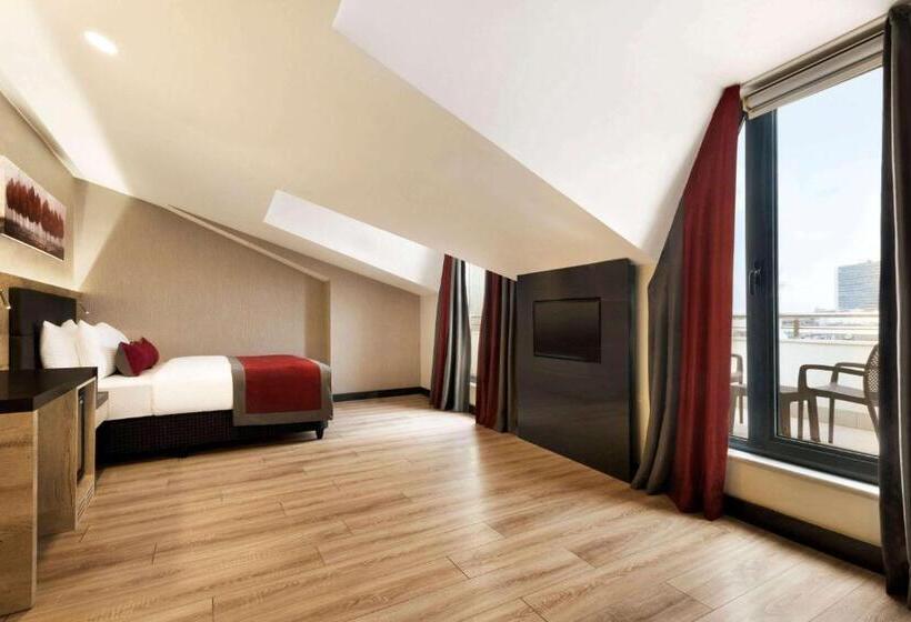 Стандартный Номер Кровать Кинг, Ramada Encore Gebze