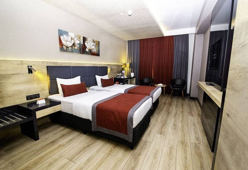 Номер Стандарт, Ramada Encore Gebze