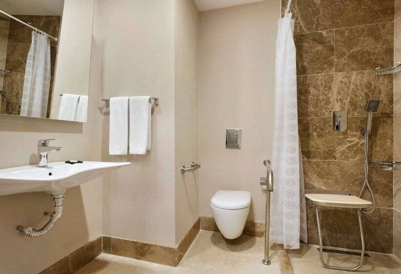 Номер Стандарт, Ramada Encore Gebze