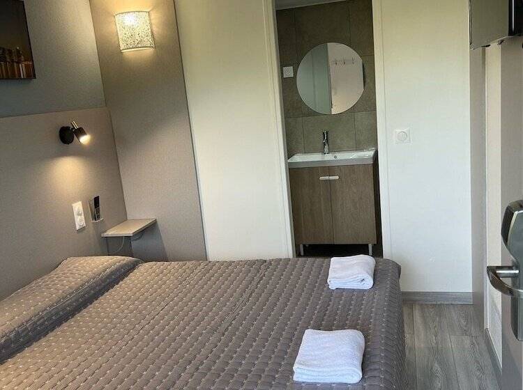 Номер Стандарт, Fasthotel Roissy   Saint Witz