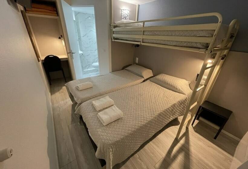 Номер Стандарт Трехместный, Fasthotel Roissy   Saint Witz